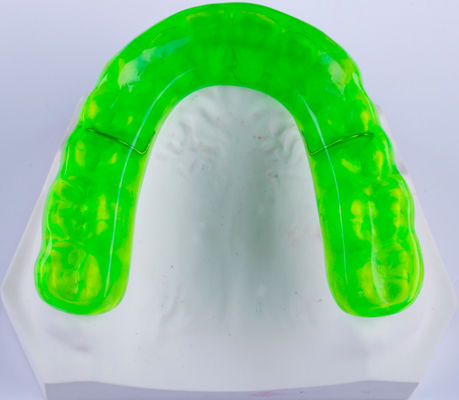Dispositivo de ortodoncia dental de férula dura verde Protector oclusal blando y duro